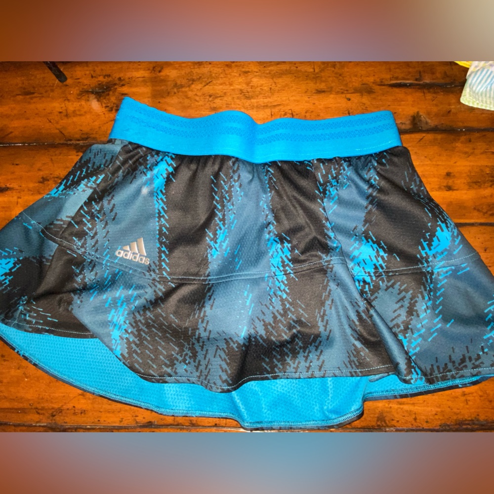Adidas primeblue tennis skirt